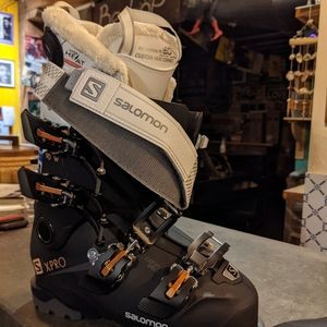 Salomon X Pro 90W Heat Ski Boot